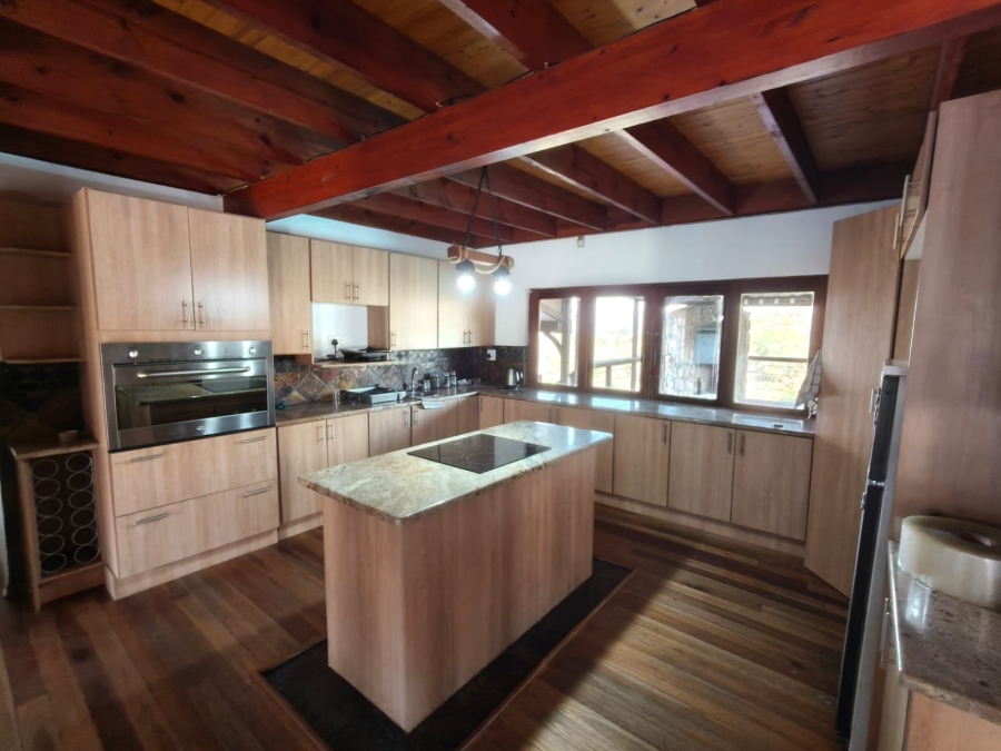 5 Bedroom Property for Sale in Waterkloof A H North West